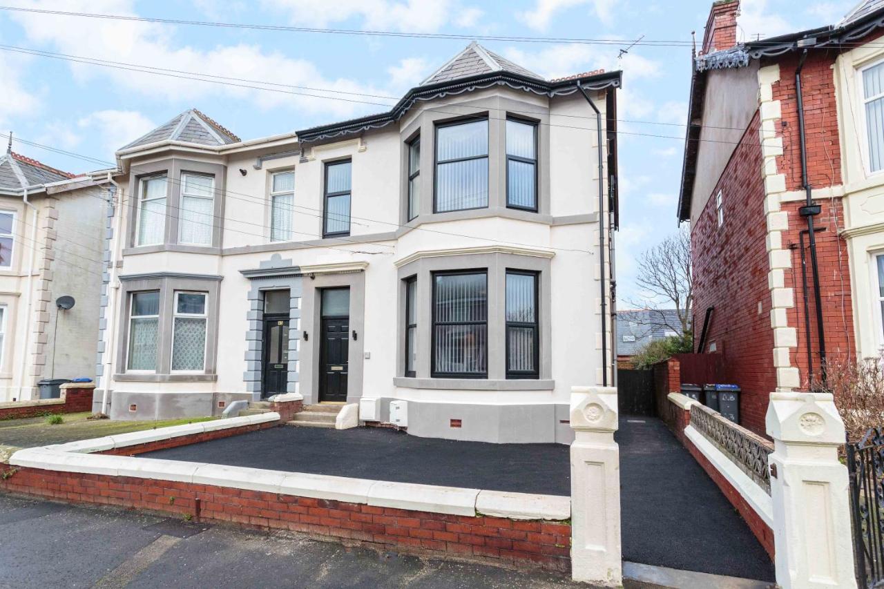 Cherry Property - Berry Apartments Blackpool Zewnętrze zdjęcie